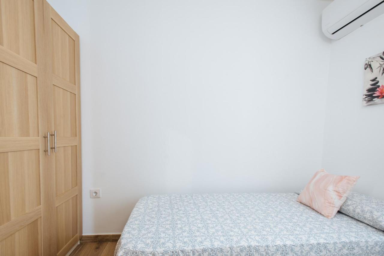 El Apartamento Del Reloj De Sol 塞维利亚 外观 照片